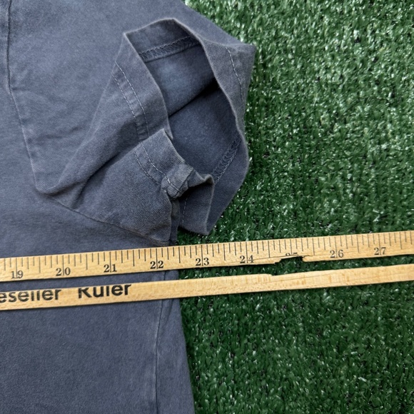 Lucky Brand Graphic T Shirt Women's Size XL Gray Short Sleeve Boxy Cropped Tee - Picture 6 of 7